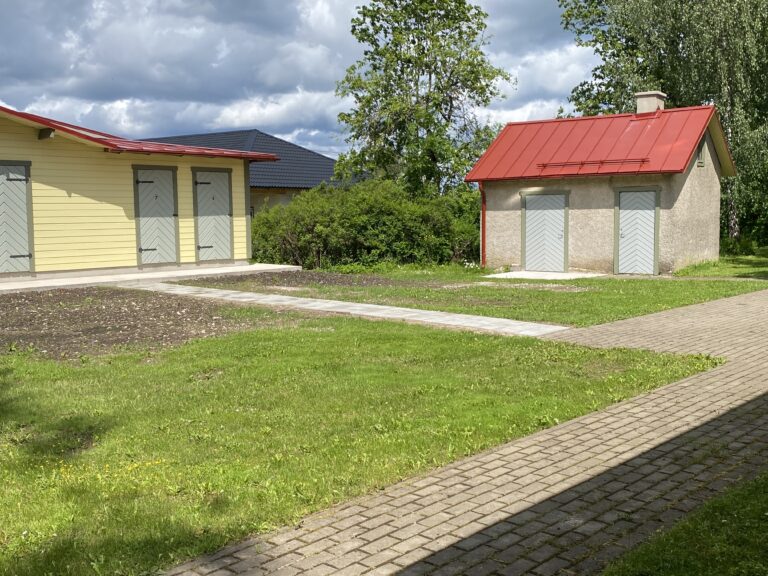 Panikapaikade ja keldri ehitus Raplamaal